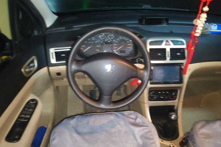 Used Peugeot 307 2010 Hatchback 1.6L Manual Comfort Edition Steering Wheel