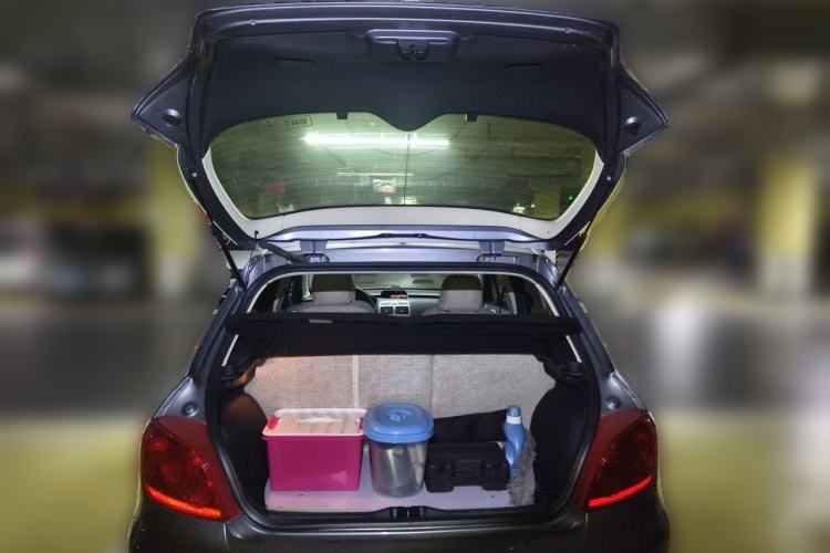 Used Peugeot 307 2010 Hatchback 1.6L Automatic Comfort Edition Trunk