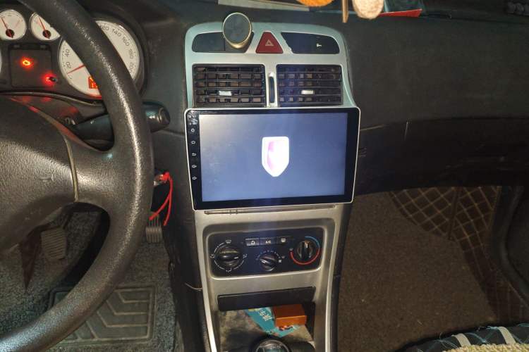 Used Peugeot 307 2010 Sedan 1.6L Manual Comfort Edition Audio And AC Panel