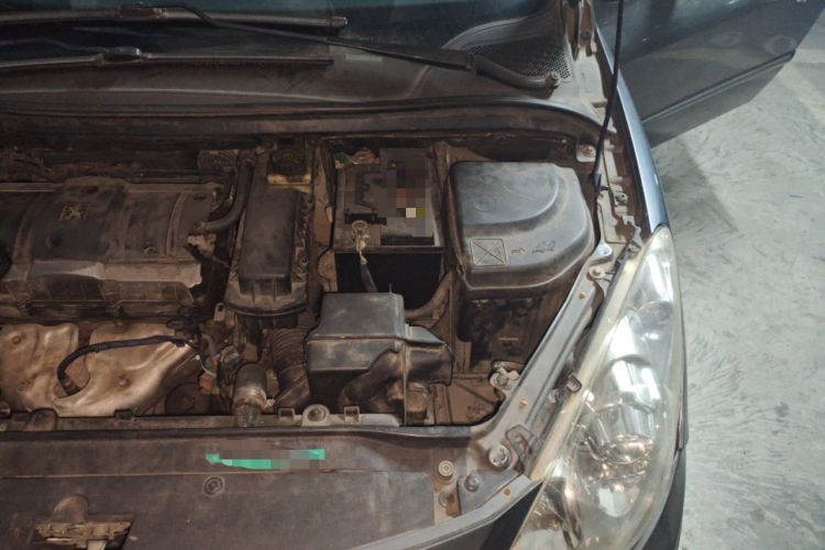 Used Peugeot 307 2010 Sedan 1.6L Manual Comfort Edition Engine Bay Left