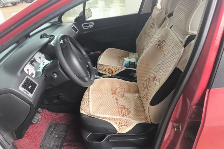 Used Peugeot 307 2010 Sedan 1.6L Automatic Luxury Edition Driver Seat