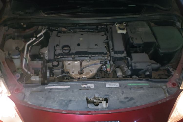 Used Peugeot 307 2010 Hatchback 1.6L Manual Comfort Edition Engine Bay
