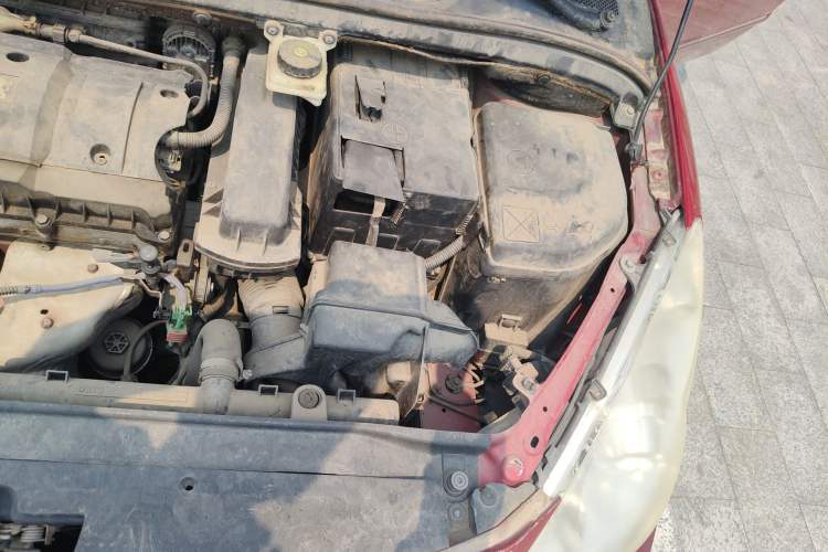 Used Peugeot 307 2010 Sedan 1.6L Automatic Comfort Edition Engine Bay Left