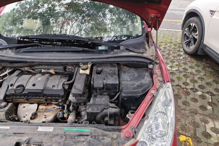 Used Peugeot 307 2010 Hatchback 1.6L Automatic Comfort Edition Engine Bay Left