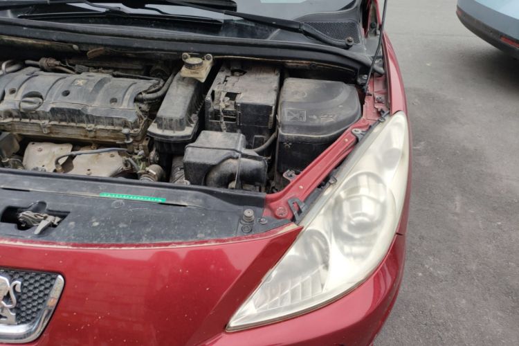 Used Peugeot 307 2010 Hatchback 1.6L Manual Comfort Edition Engine Bay Left