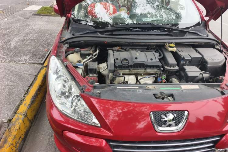 Used Peugeot 307 2010 Hatchback 1.6L Manual Comfort Edition Engine Bay Right