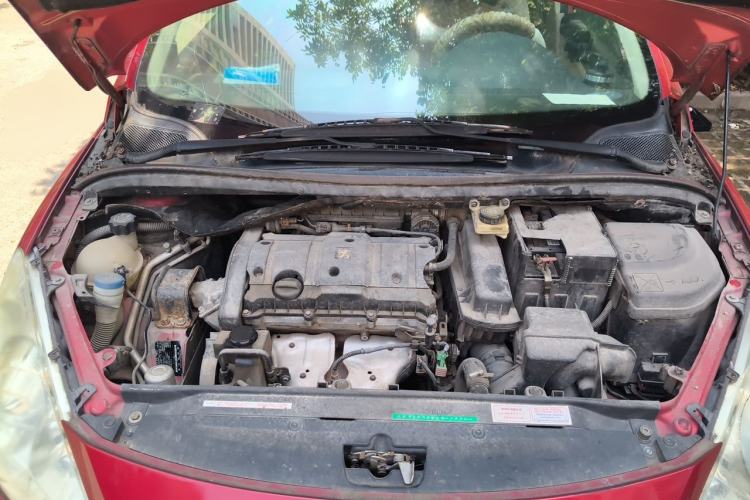Used Peugeot 307 2010 Hatchback 1.6L Automatic Comfort Edition Engine Bay