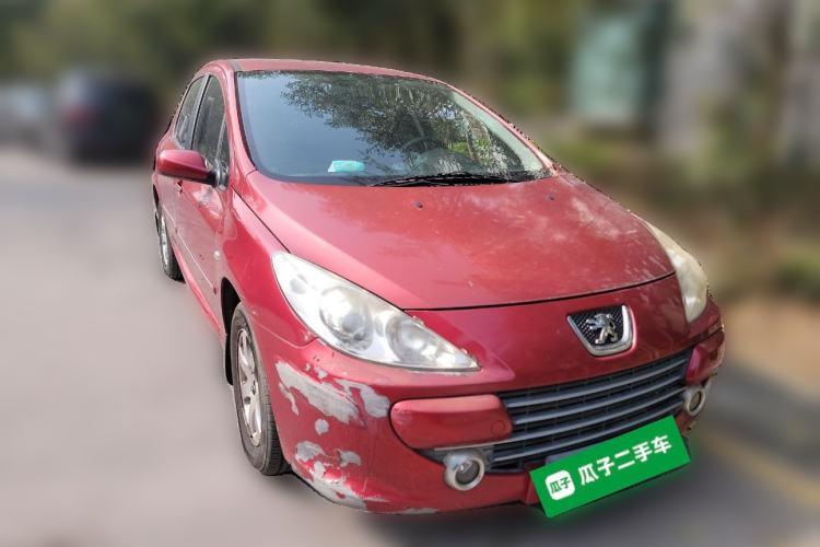 Used Peugeot 307 2010 Hatchback 1.6L Manual Comfort Edition Front Right 45 Deg