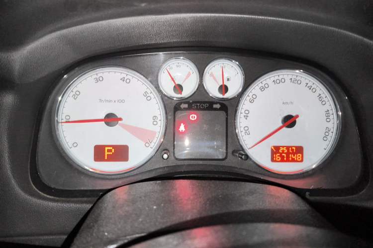 Used Peugeot 307 2010 Hatchback 1.6L Automatic Comfort Edition Instrument Cluster