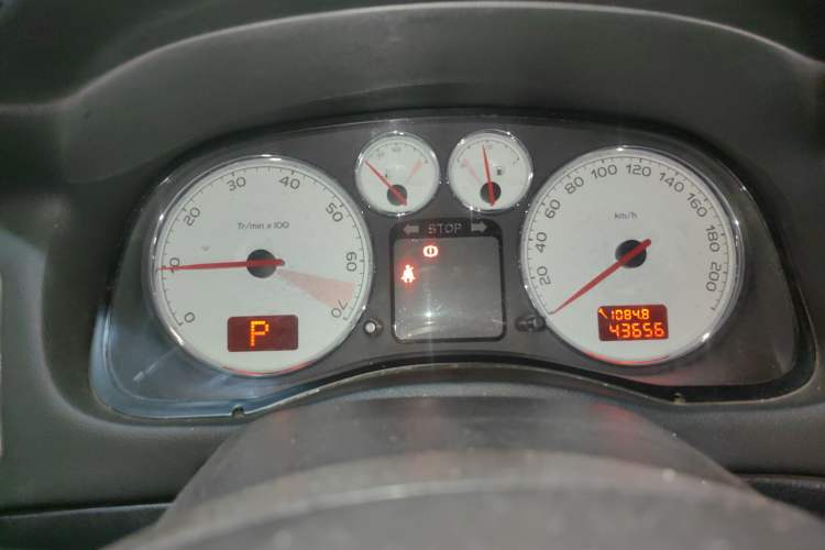 Used Peugeot 307 2010 Hatchback 1.6L Automatic Comfort Edition Instrument Cluster