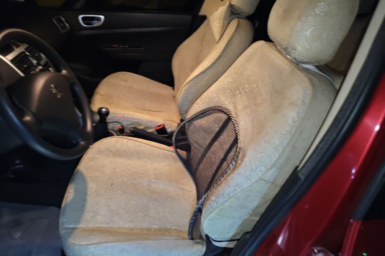 Used Peugeot 307 2010 Hatchback 1.6L Manual Comfort Edition Left Front Seat