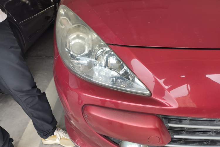 Used Peugeot 307 2010 Sedan 1.6L Manual Comfort Edition Right Front Headlight