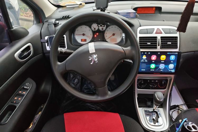 Used Peugeot 307 2010 Hatchback 1.6L Automatic Comfort Edition Steering Wheel