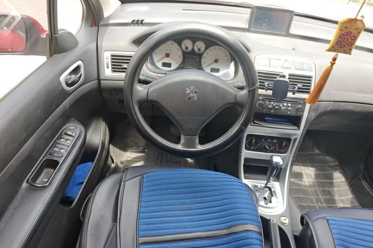 Used Peugeot 307 2010 Hatchback 1.6L Automatic Comfort Edition Steering Wheel