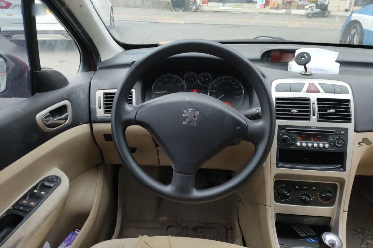 Used Peugeot 307 2010 Hatchback 1.6L Manual Comfort Edition Steering Wheel