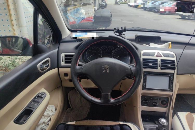 Used Peugeot 307 2010 Hatchback 1.6L Manual Comfort Edition Steering Wheel
