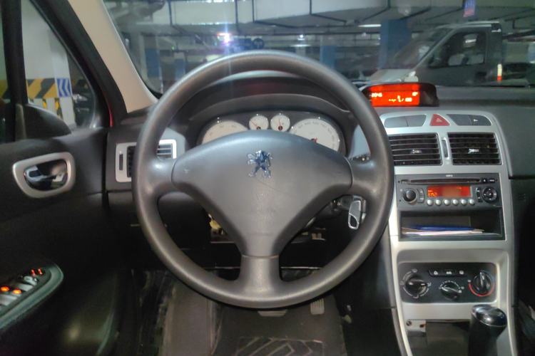 Used Peugeot 307 2010 Hatchback 1.6L Automatic Comfort Edition Steering Wheel