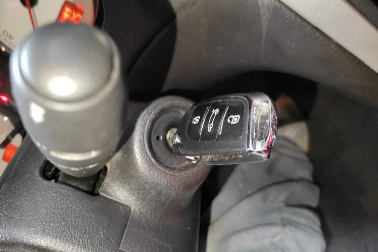 Used Peugeot 307 2010 Sedan 1.6L Automatic Comfort Edition Vehicle Key