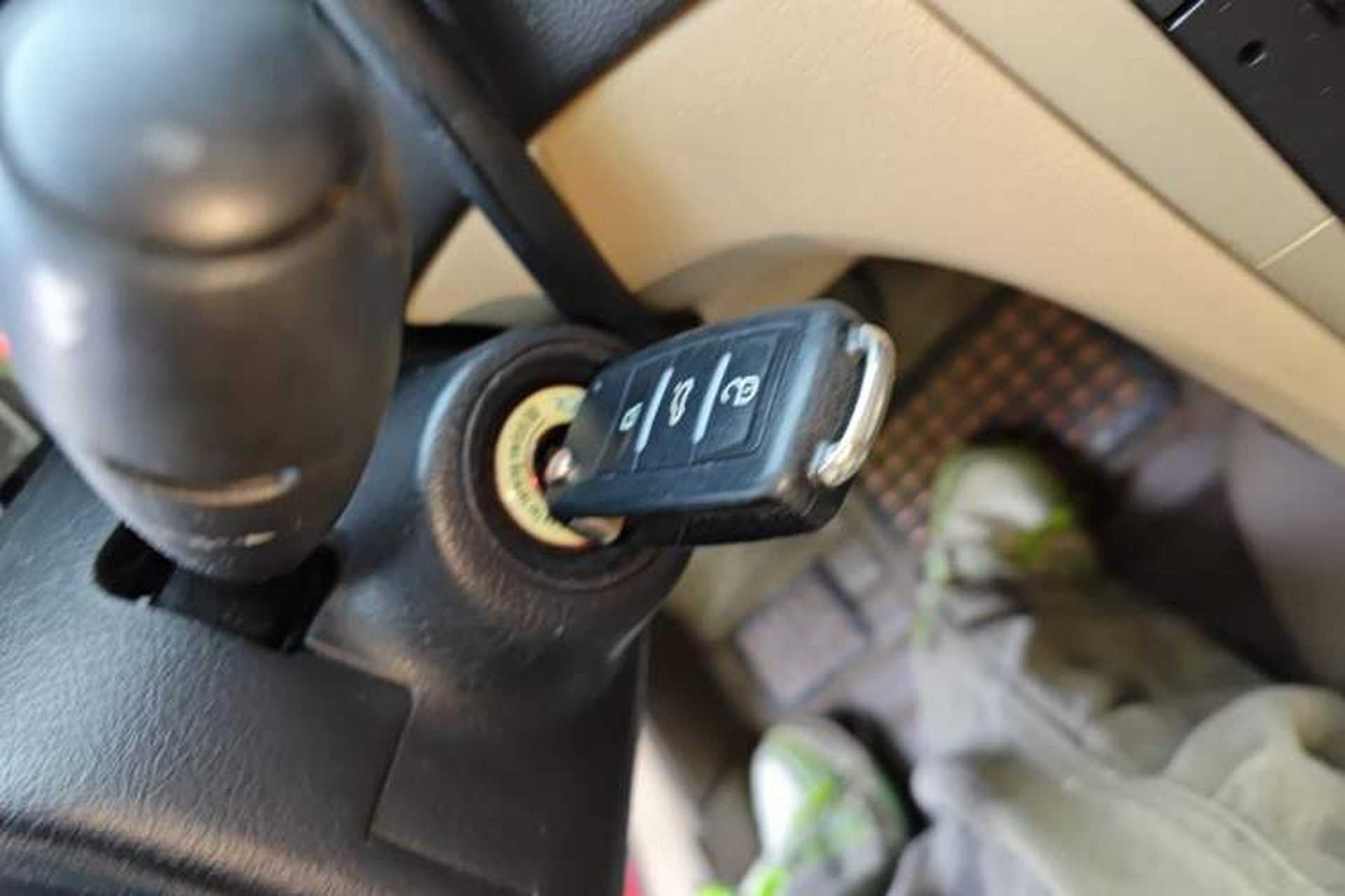 Used Peugeot 307 2010 Sedan 1.6L Manual Comfort Edition Vehicle Key