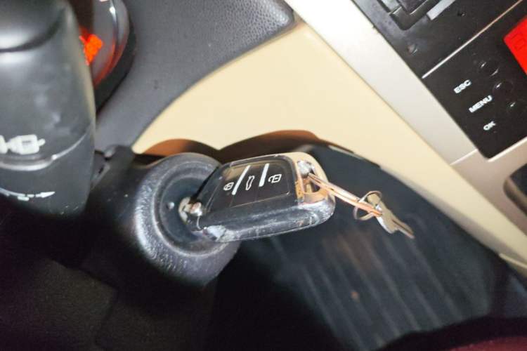 Used Peugeot 307 2010 Hatchback 1.6L Automatic Comfort Edition Vehicle Key