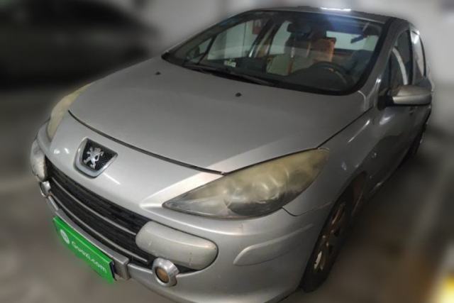 Used Peugeot 307 2010 Sedan 1.6L Manual Comfort Edition