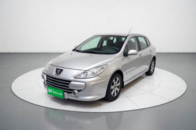 Gebrauchter Peugeot 307 2010 Sedan 1.6L Automatic Comfort Edition