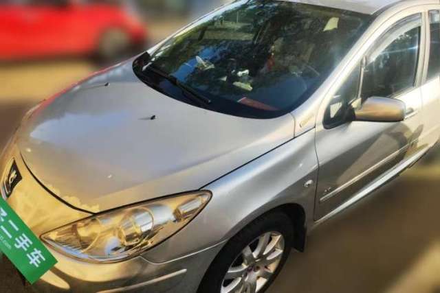 Used Peugeot 307 2010 Hatchback 2.0L Manual Comfort Edition