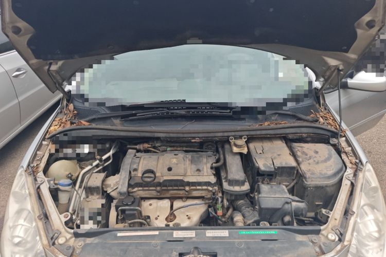 Used Peugeot 307 2010 Hatchback 1.6L Manual Comfort Edition Engine Bay