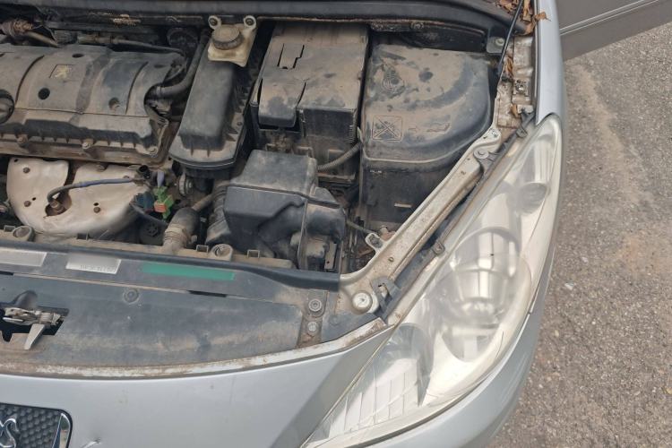 Used Peugeot 307 2010 Hatchback 1.6L Manual Comfort Edition Engine Bay Left