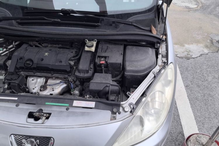 Used Peugeot 307 2010 Sedan 1.6L Automatic Comfort Edition Engine Bay Left