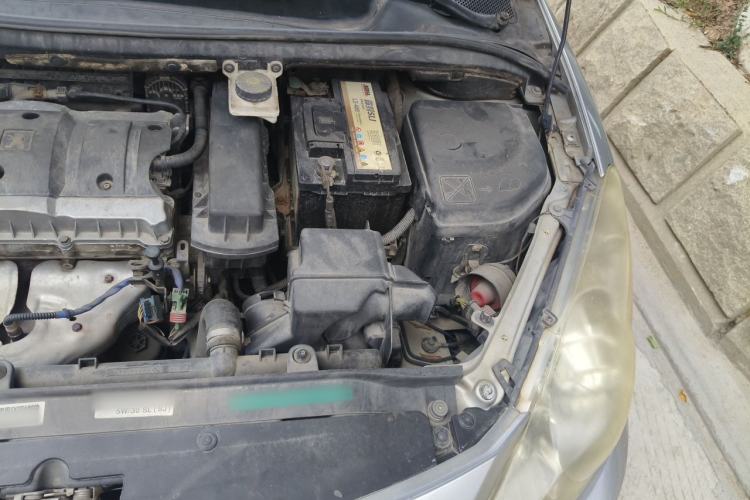 Used Peugeot 307 2010 Sedan 1.6L Manual Comfort Edition Engine Bay Left
