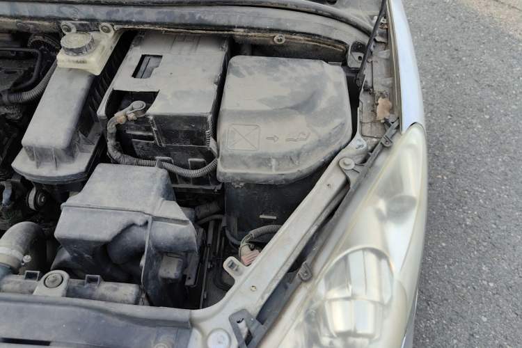 Used Peugeot 307 2010 Hatchback 1.6L Manual Comfort Edition Engine Bay Left