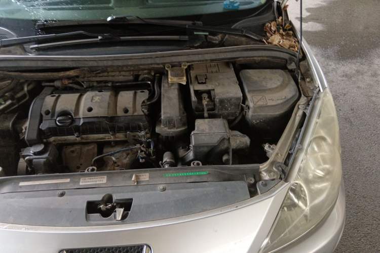 Used Peugeot 307 2010 Hatchback 1.6L Automatic Comfort Edition Engine Bay Left