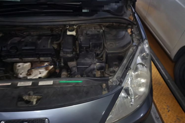 Used Peugeot 307 2010 Sedan 1.6L Manual Comfort Edition Engine Bay Left