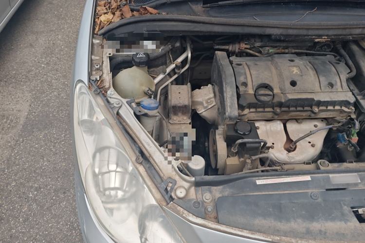 Used Peugeot 307 2010 Hatchback 1.6L Manual Comfort Edition Engine Bay Right