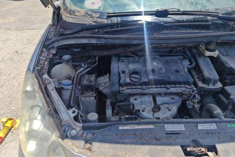 Used Peugeot 307 2010 Sedan 1.6L Manual Comfort Edition Engine Bay Right