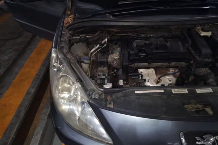 Used Peugeot 307 2010 Sedan 1.6L Manual Comfort Edition Engine Bay Right