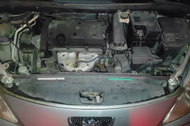Used Peugeot 307 2010 Sedan 1.6L Manual Comfort Edition Engine Bay