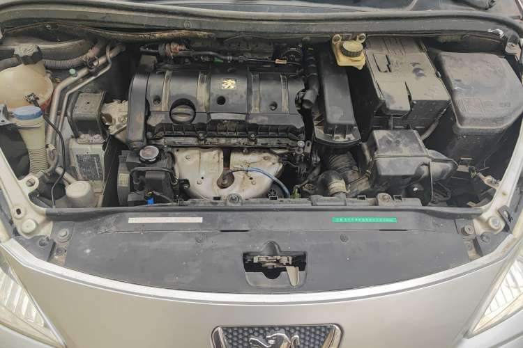 Used Peugeot 307 2010 Hatchback 1.6L Automatic Comfort Edition Engine Bay