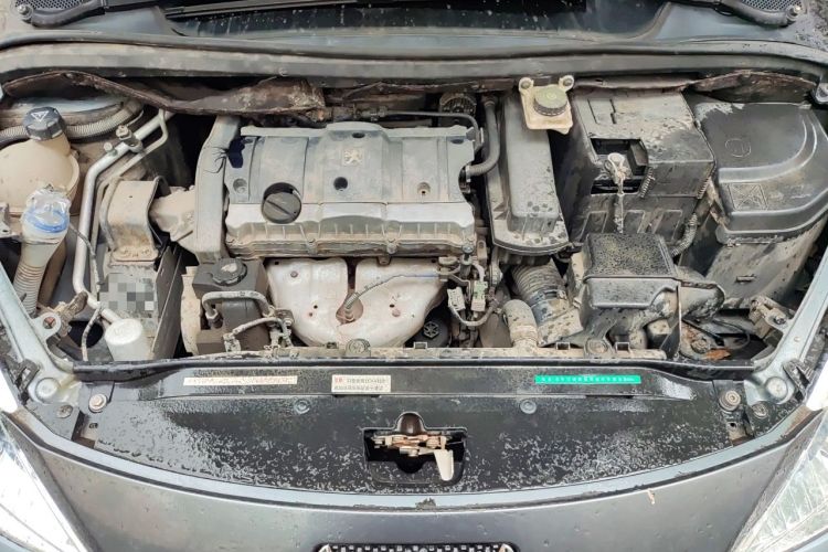 Used Peugeot 307 2010 Sedan 1.6L Manual Comfort Edition Engine Bay