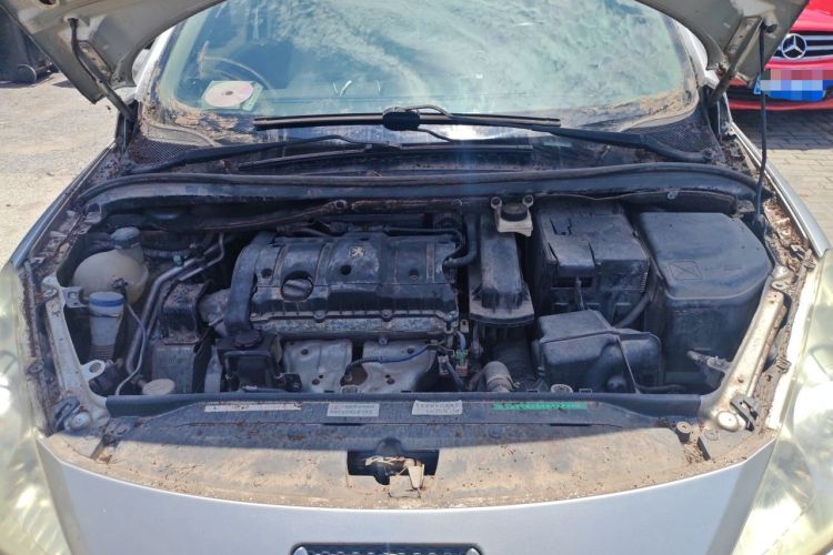 Used Peugeot 307 2010 Sedan 1.6L Manual Comfort Edition Engine Bay