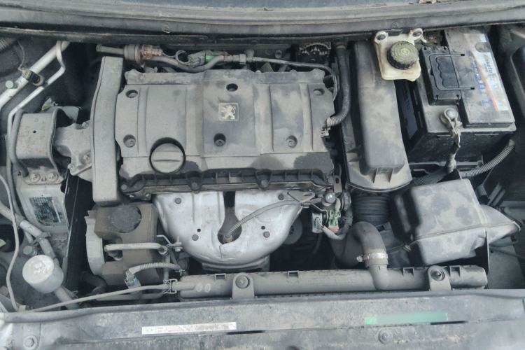 Used Peugeot 307 2010 Hatchback 1.6L Automatic Comfort Edition Engine Bay