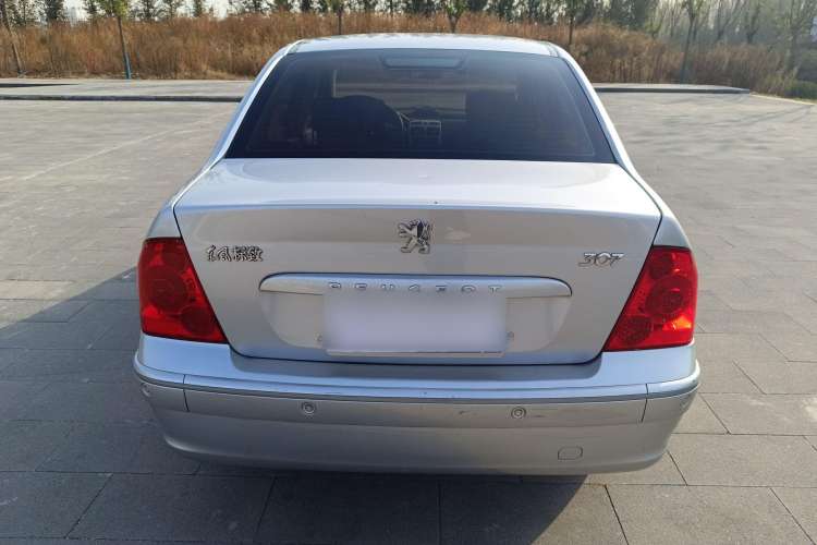 Used Peugeot 307 2010 Sedan 1.6L Manual Comfort Edition Exterior 4