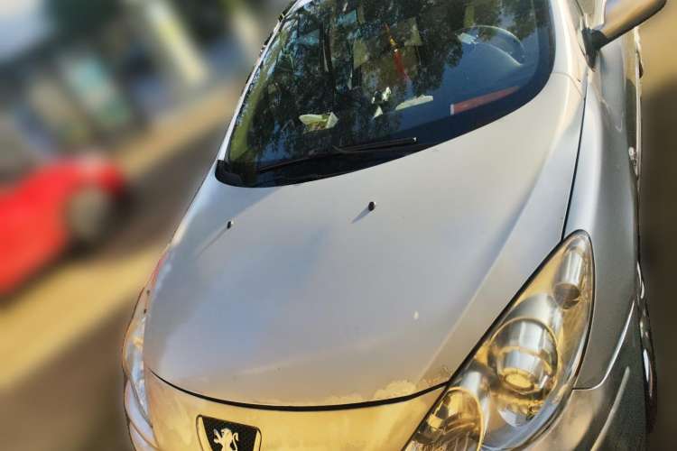 Used Peugeot 307 2010 Hatchback 2.0L Manual Comfort Edition Front