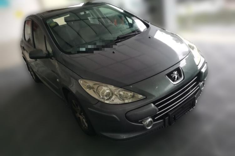 Used Peugeot 307 2010 Hatchback 1.6L Manual Comfort Edition Front Right 45 Deg