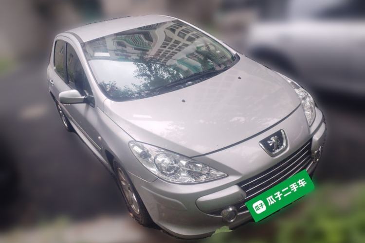 Used Peugeot 307 2010 Hatchback 1.6L Automatic Comfort Edition Front Right 45 Deg