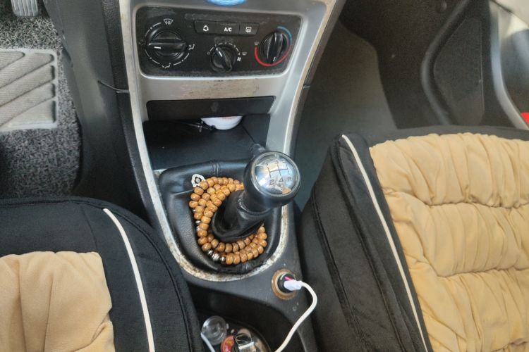 Used Peugeot 307 2010 Hatchback 2.0L Manual Comfort Edition Gear Lever