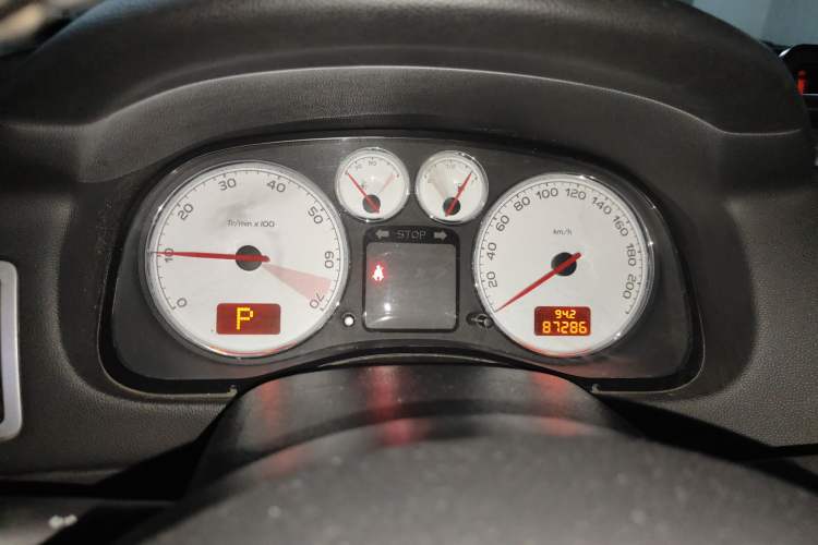 Used Peugeot 307 2010 Hatchback 1.6L Manual Comfort Edition Instrument Cluster
