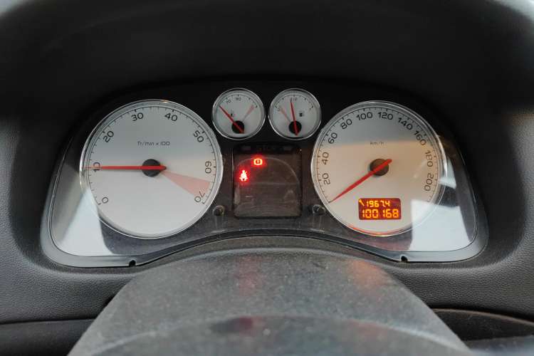Used Peugeot 307 2010 Hatchback 1.6L Manual Comfort Edition Instrument Cluster