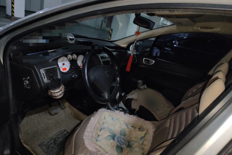 Used Peugeot 307 2010 Hatchback 1.6L Manual Comfort Edition Left Front Seat